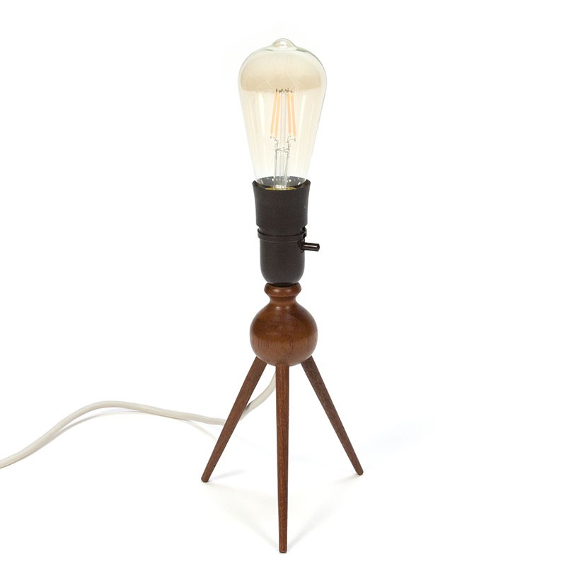 3 legged table store lamp