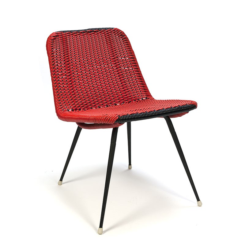 woede Om te mediteren soep Rode vintage zitstoel van gevlochten plastic draad - Retro