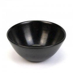 Black vintage bowl from ADCO