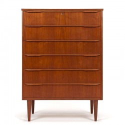 Teak vintage Danish chest of drawers with stylish handle