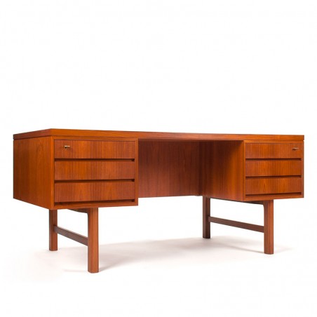 Mid-Century Omann Jun design bureau model 76