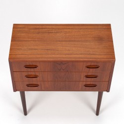 Klein model vintage Deense ladekast in teak 3 lades