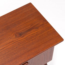 Deense vintage kastje in teak met grote lade