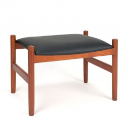 Spøttrup Deense vintage hocker of poef in teak en kunstleer