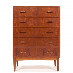 Chest of drawers vintage Danish design with 5 drawers