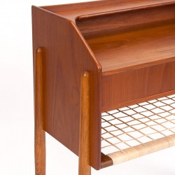 Danish Mid-Century vintage design small cabinet in teak and oak