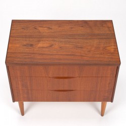 Deens teak Mid-Century vintage ladekastje met bijzondere greep