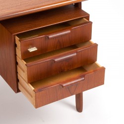 Omann Jun Møbelfabrik model 75 Mid-Century design bureau in teak