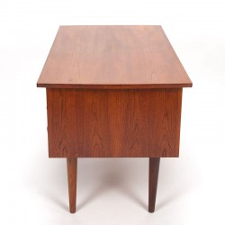 Teakhouten vintage Deens bureau met lades en kastje