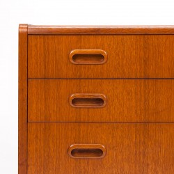 Teak vintage chest of drawers with 4 drawers on oak frame