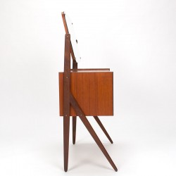 Teak Mid-Century vintage dressing table from Ølholm Møbelfabrik