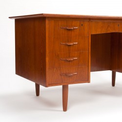 Mid-Century Deens teakhouten vintage bureau zestiger jaren